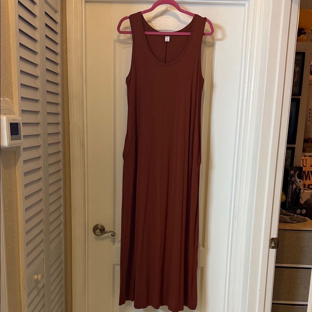 Old Navy Sleeveless Rust Maxi Dress